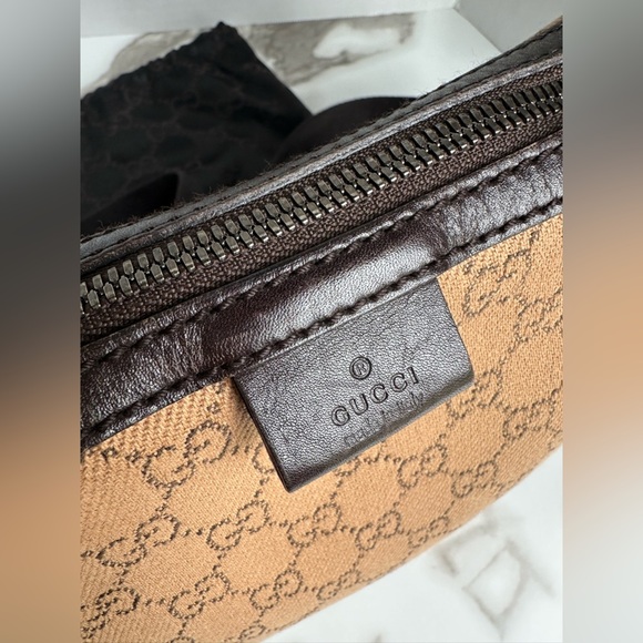 Authentic vintage Gucci Web Half Moon Messenger COA included - Picture 12 of 16